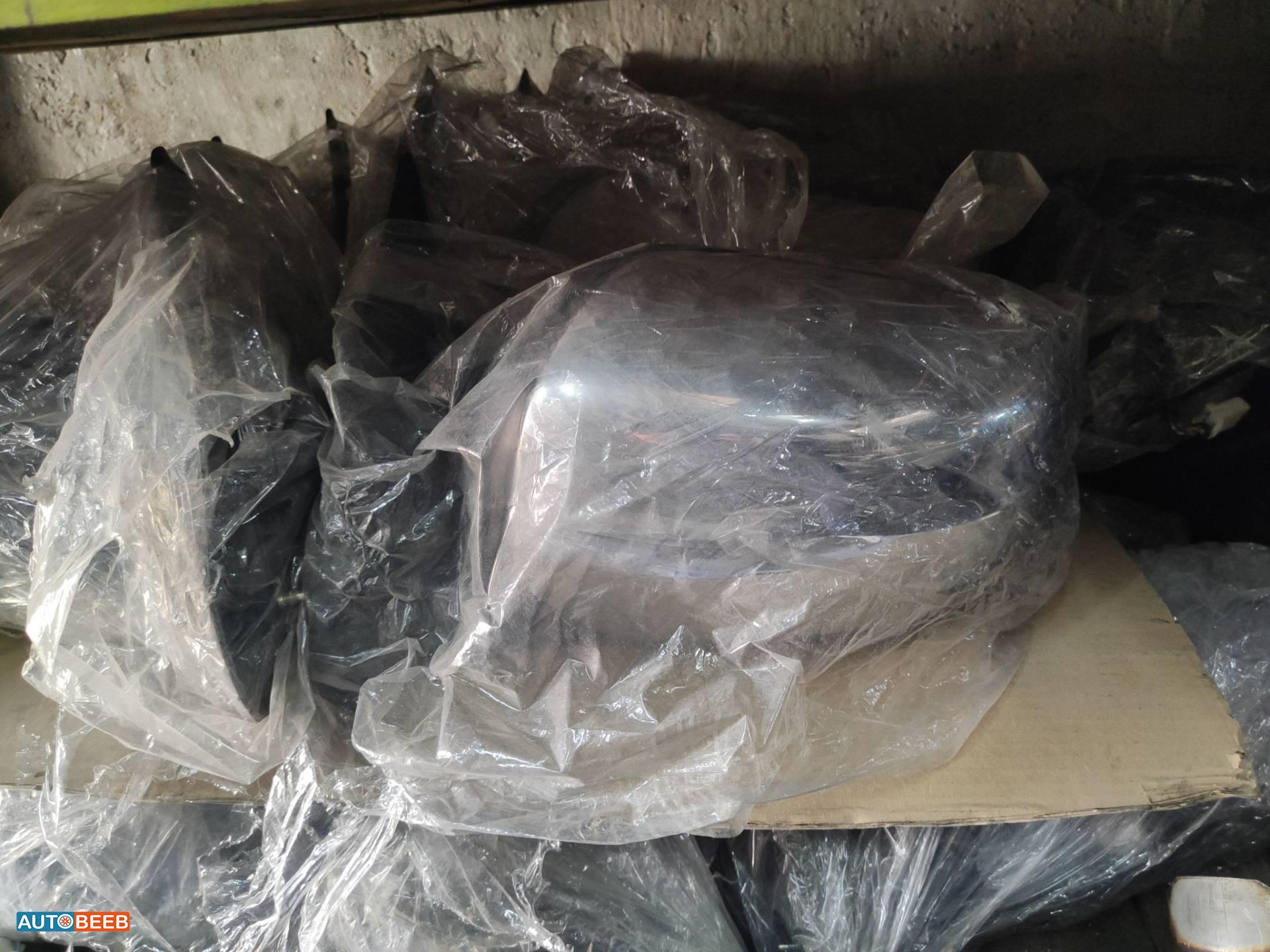 Body  Wing Mirror Mitsubishi L200