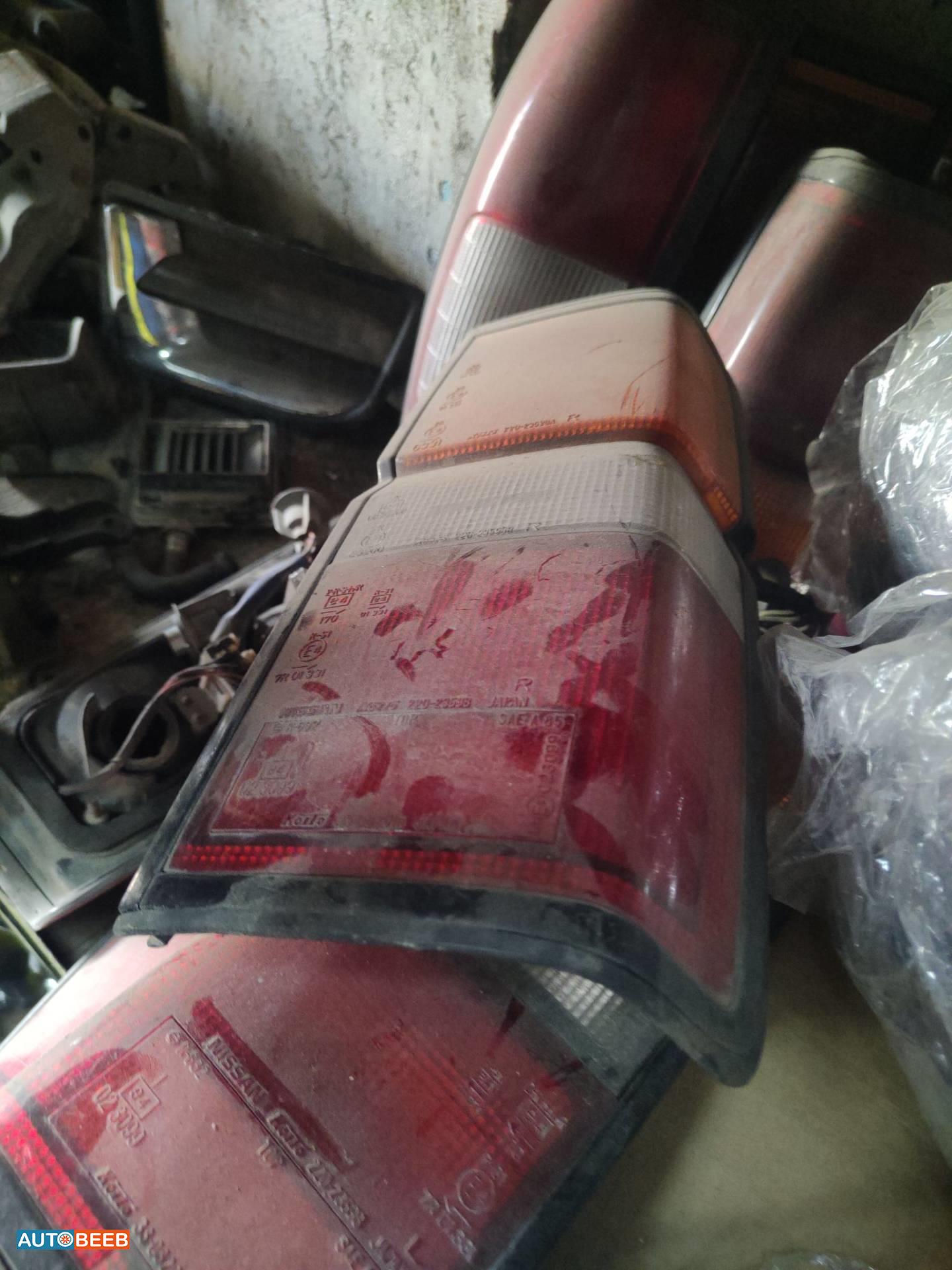 Lights Rear light Nissan Navara