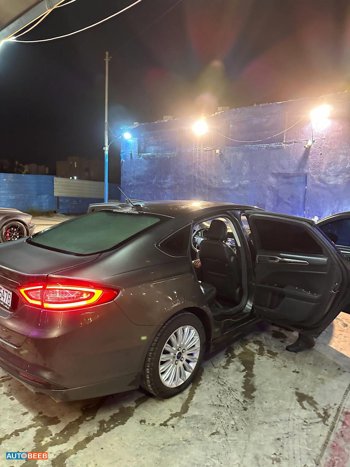 Ford Fusion 2016