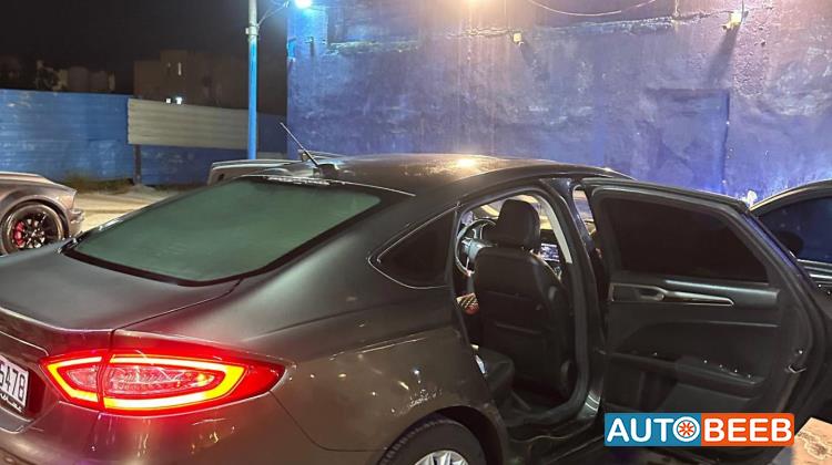 Ford Fusion 2016