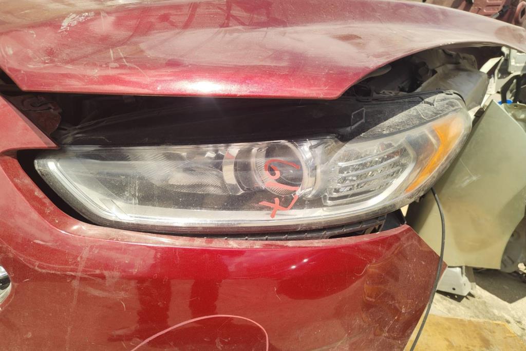 Lights Front light Ford Fusion