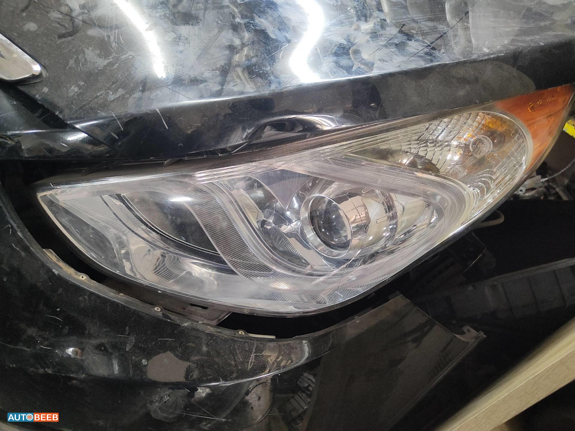 Lights Front light Hyundai Sonata