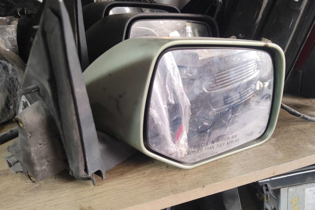 Body  Wing Mirror Ford Escape