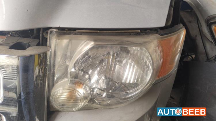 Lights Front light Ford Escape