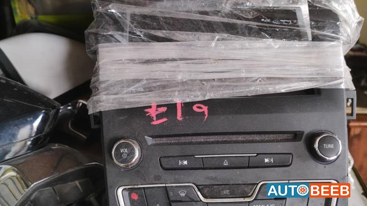 Electronics DVD Player Ford Fusion