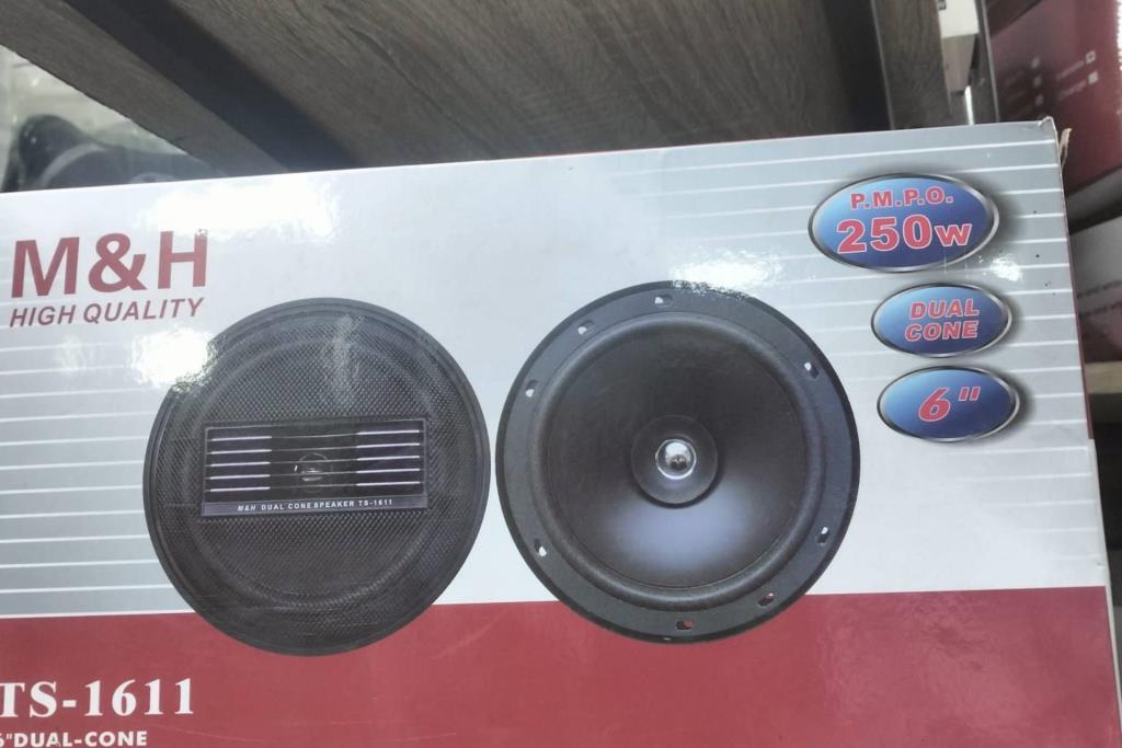  Speakers  