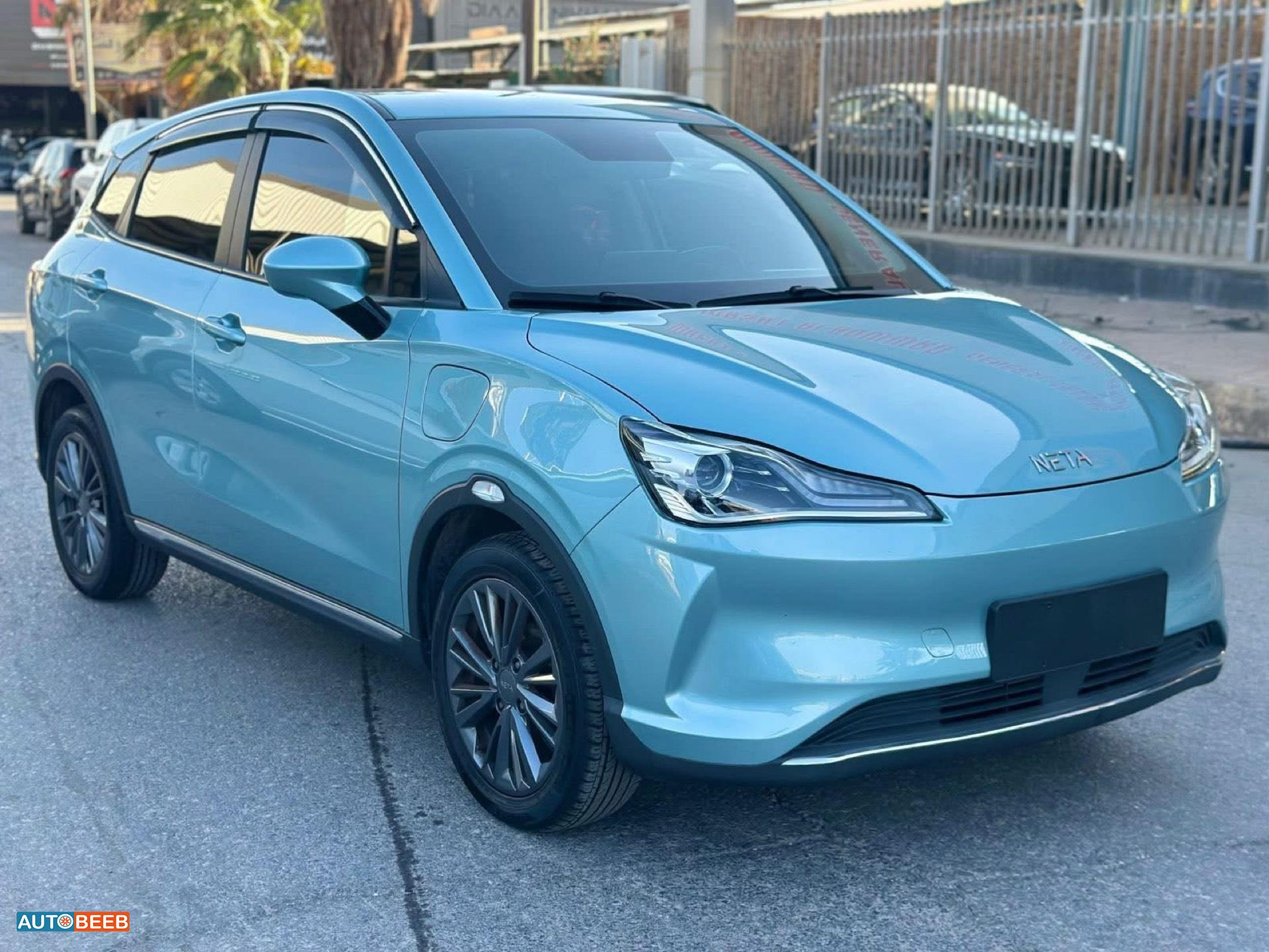 Neta V 2023