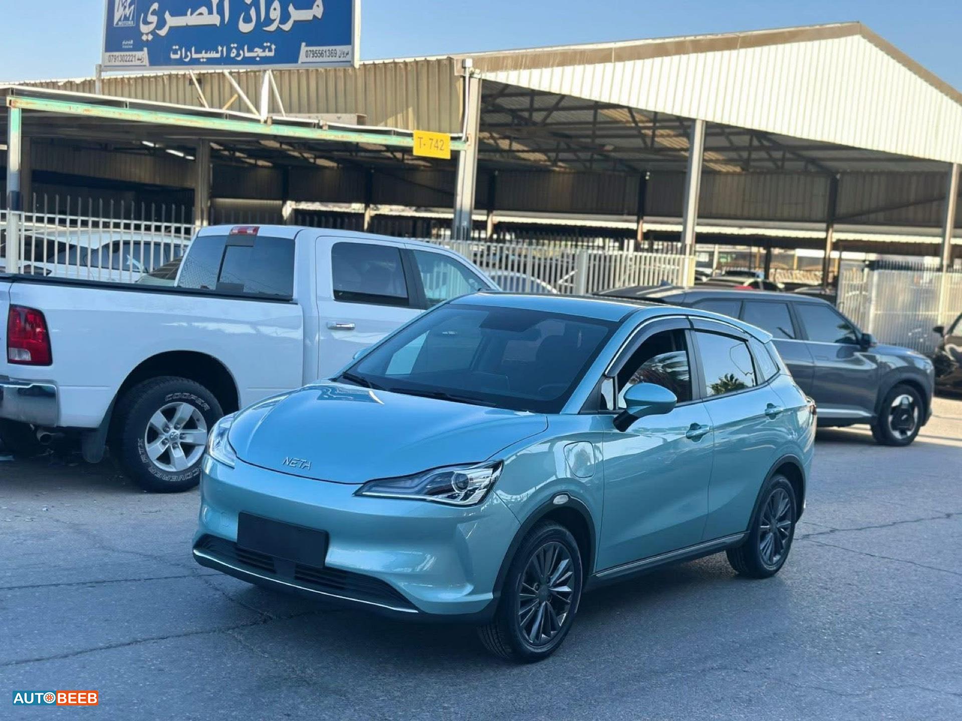 Neta V 2023