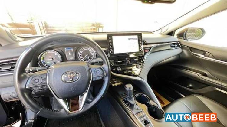 Toyota Camry 2022
