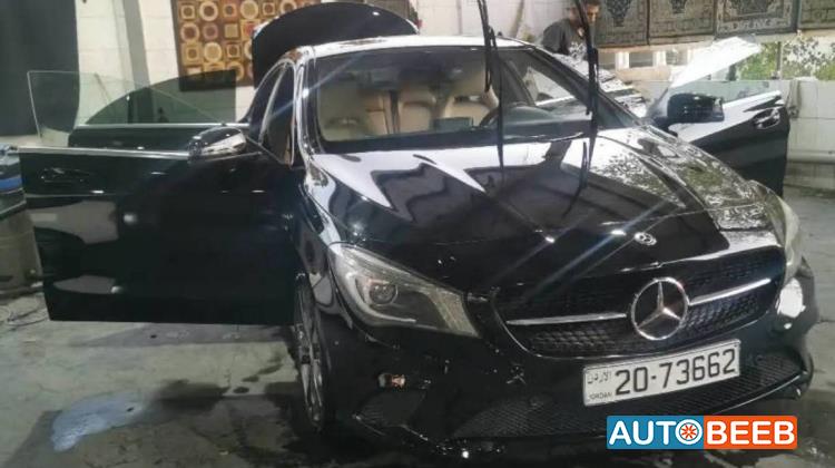 Mercedes Benz CLA200 2014