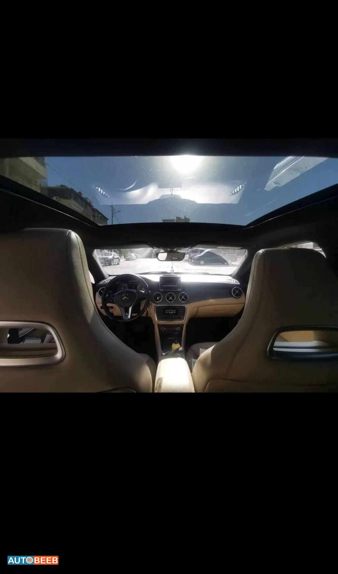 Mercedes Benz CLA200 2014