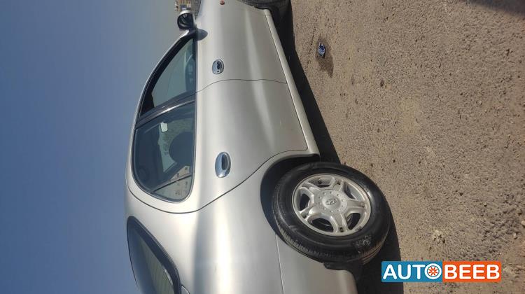 Hyundai Avante 1997