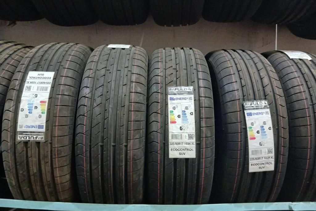  Wheel and Rims  