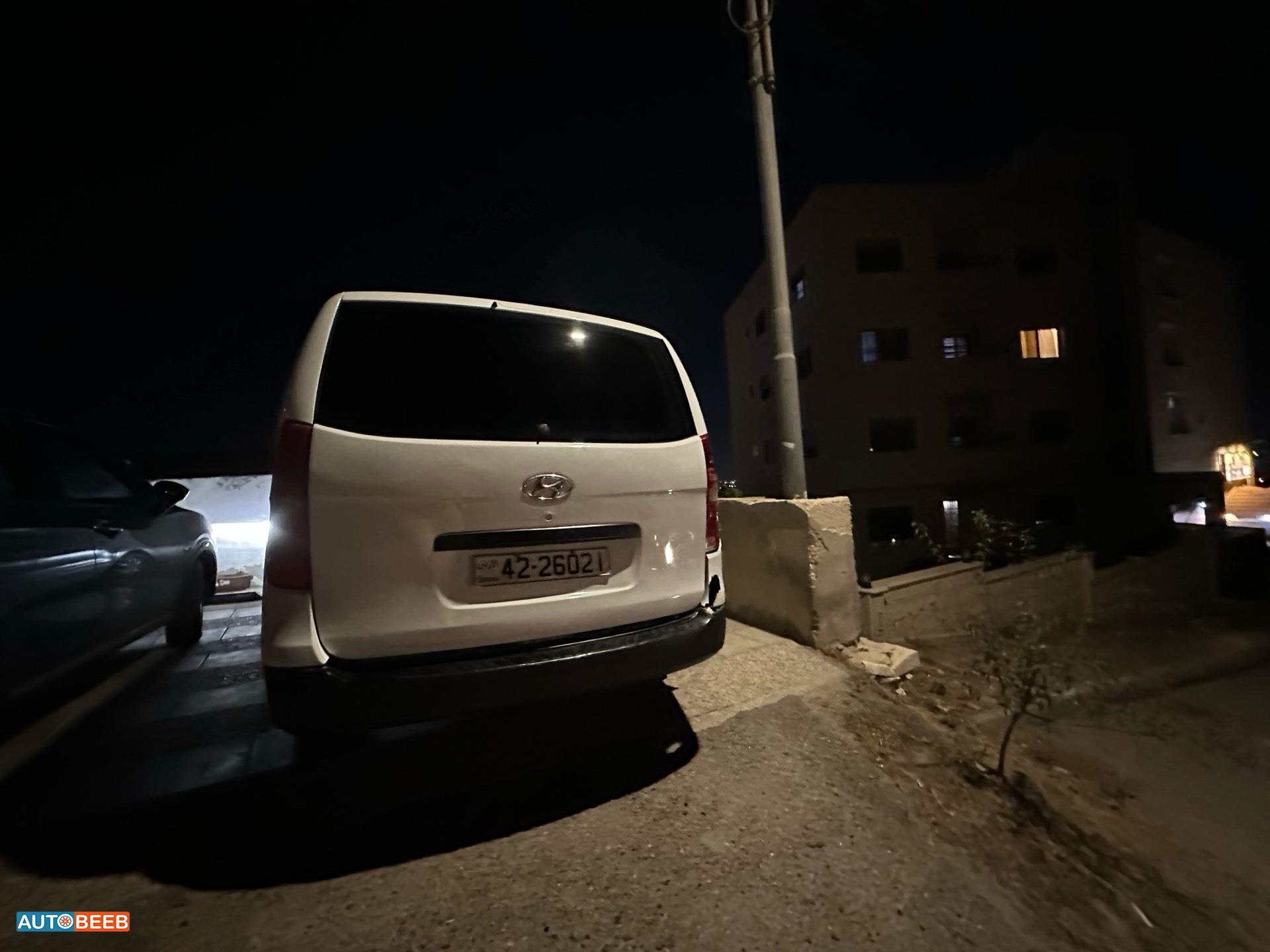 ميني فان هيونداي 2011
