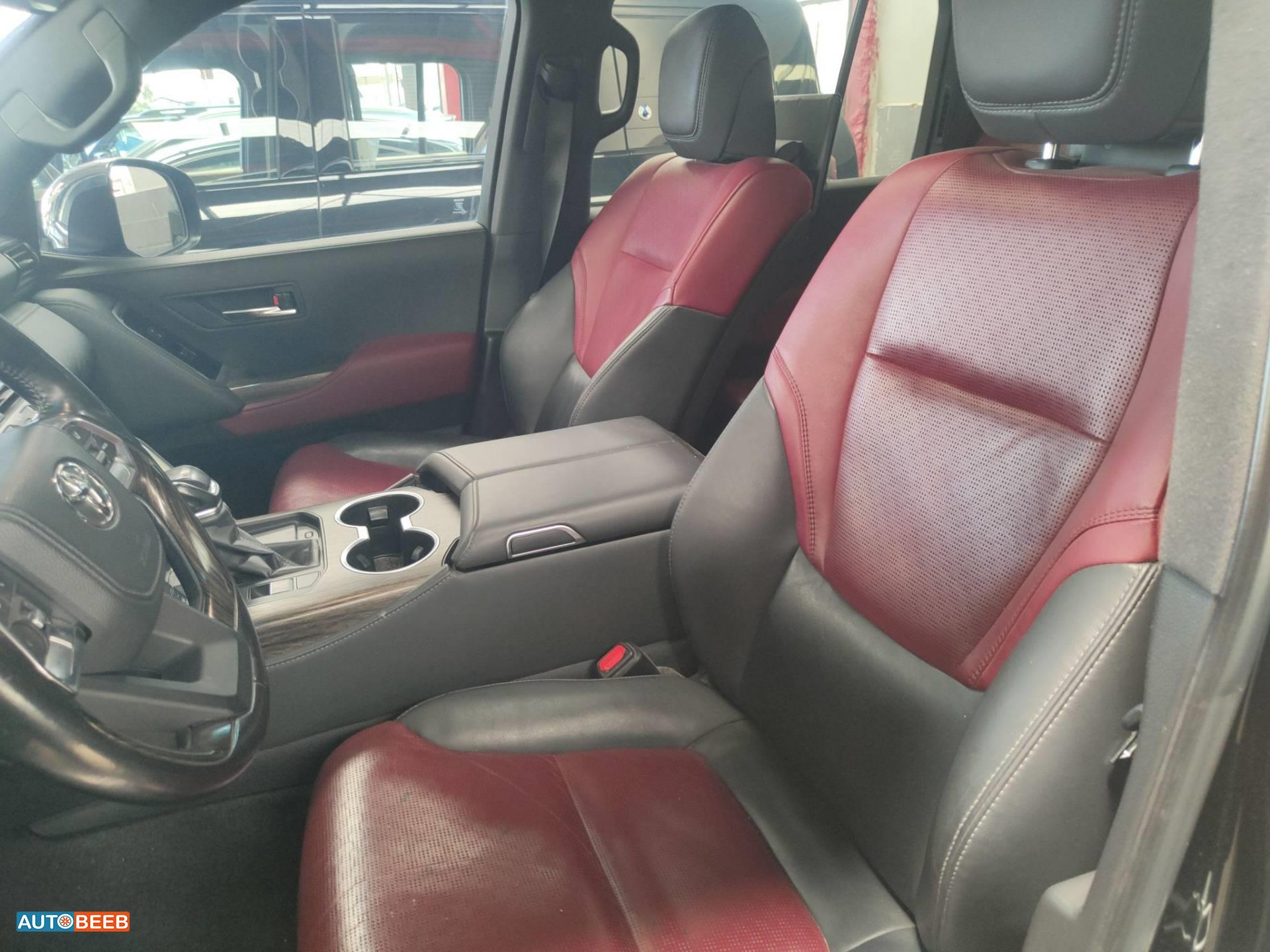 Toyota Land Cruiser 2023