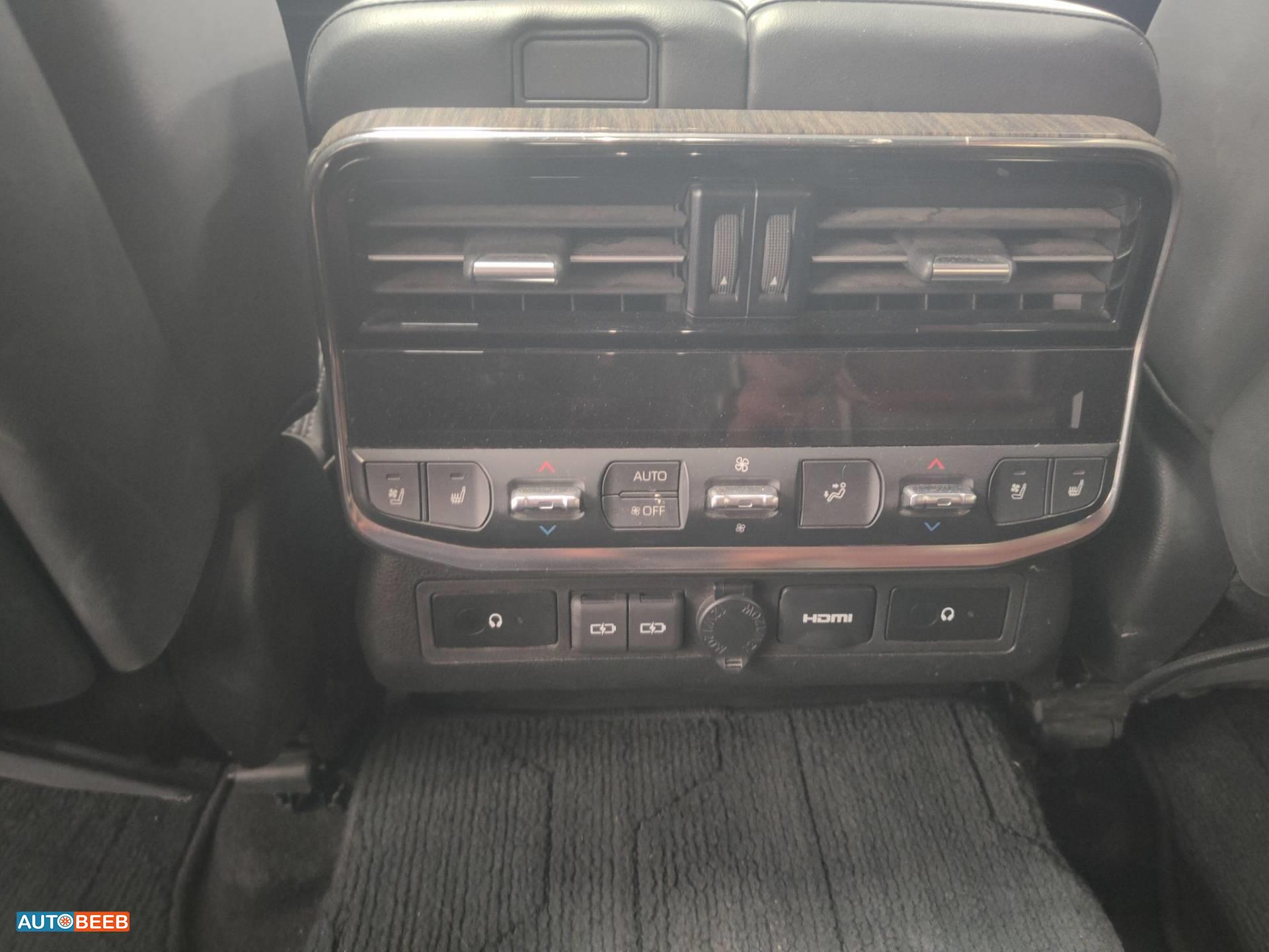 Toyota Land Cruiser 2023