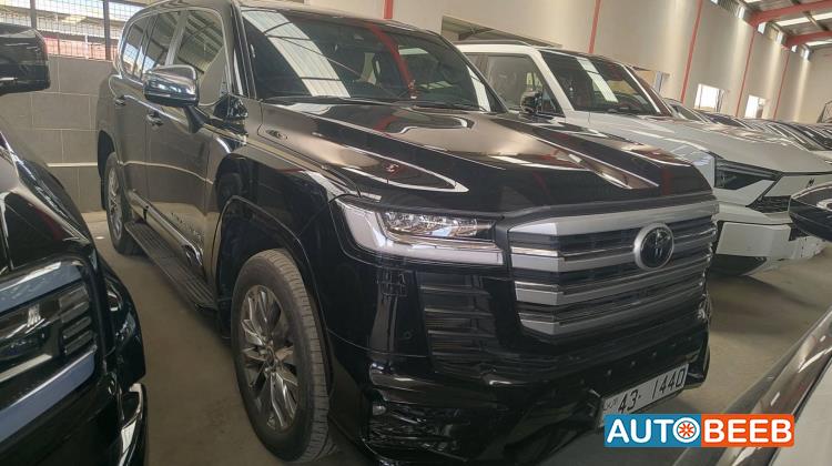 Toyota Land Cruiser 2023