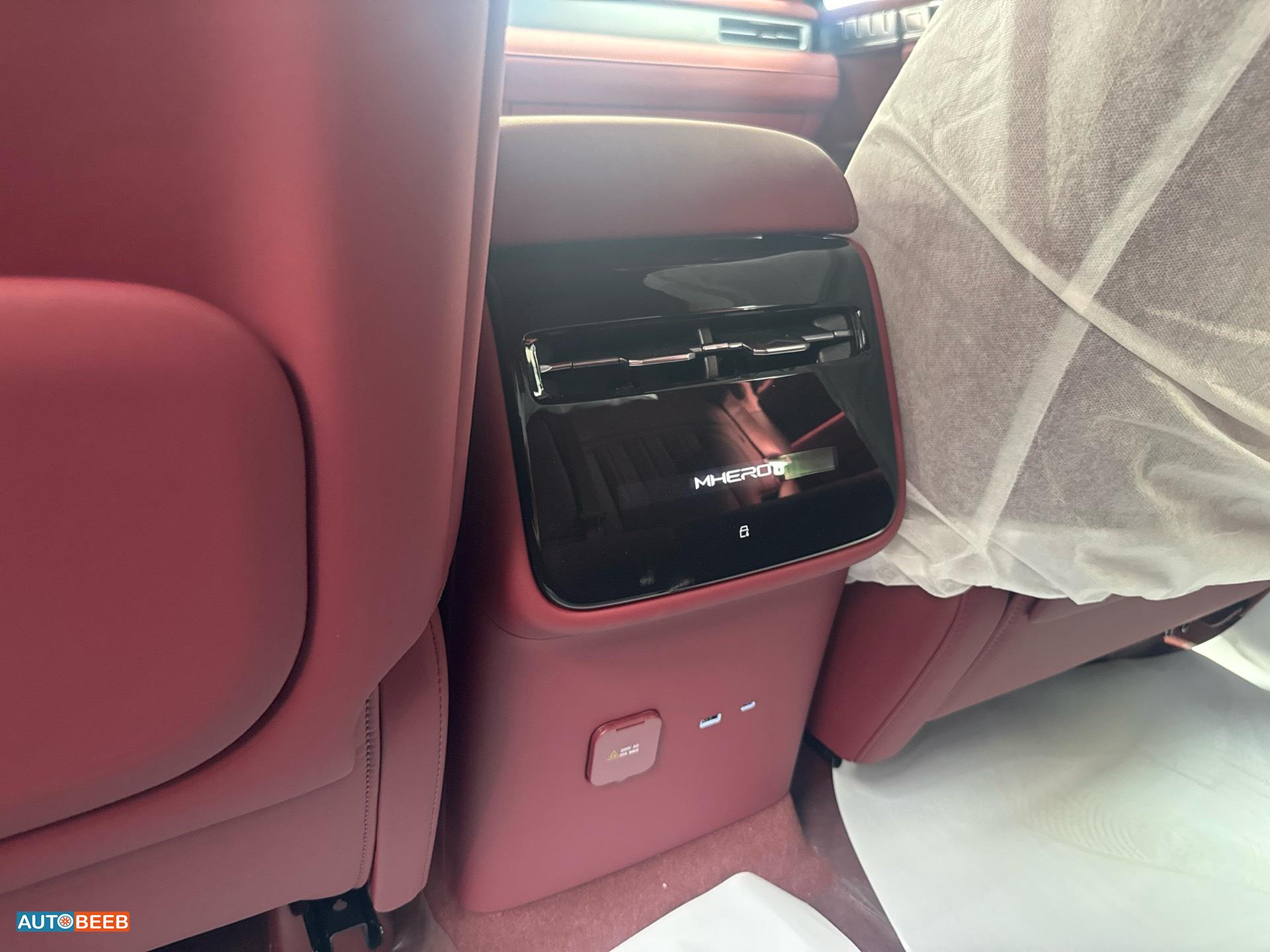 Dongfeng M-Hero 817 2026