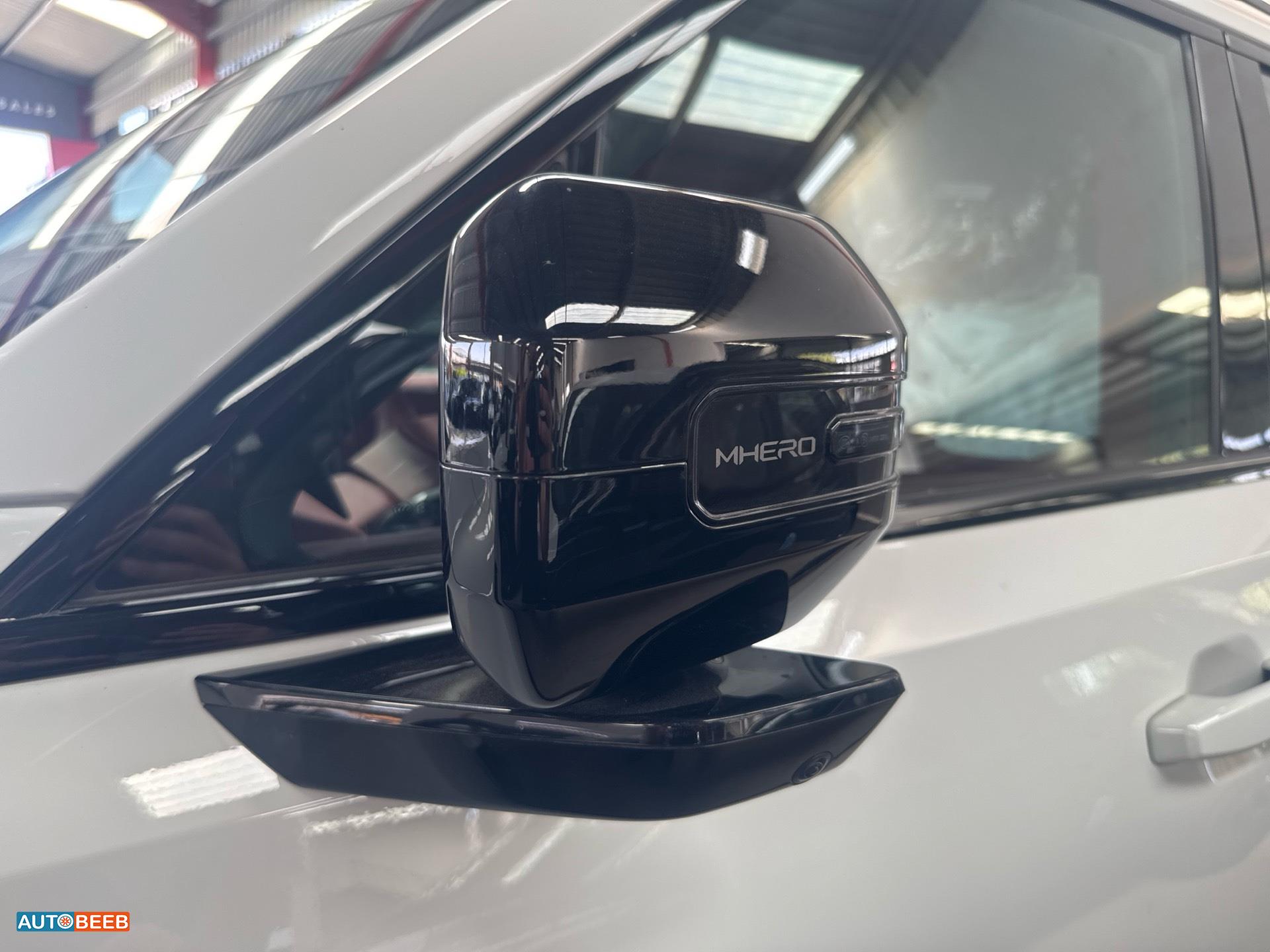 Dongfeng M-Hero 817 2026