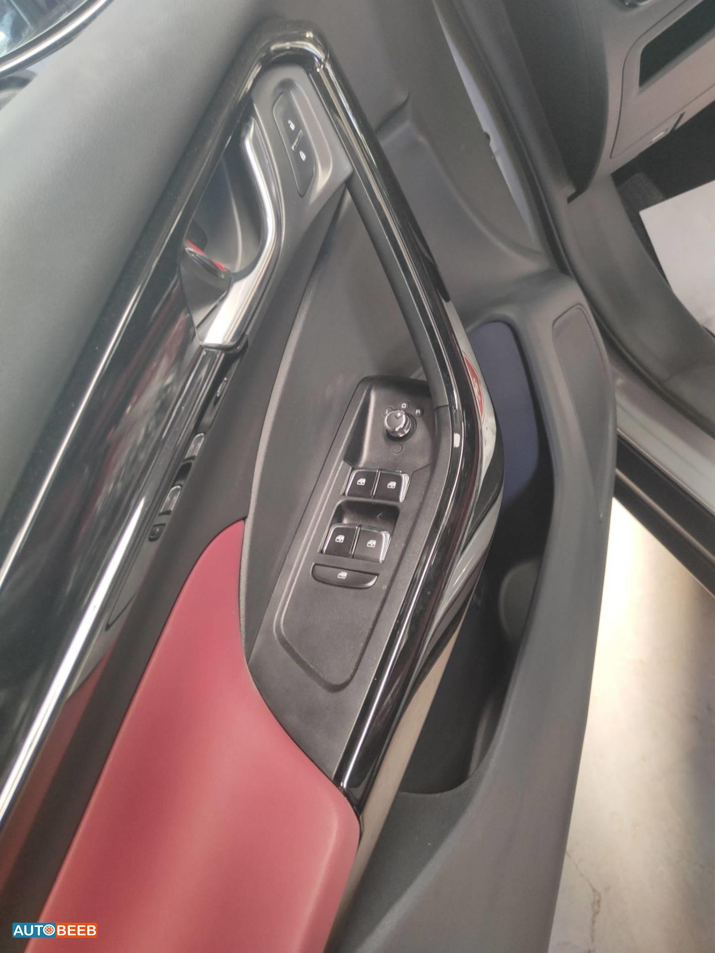 Dongfeng AX7 2026