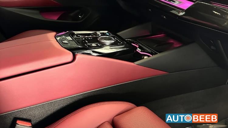 BMW i5 2024