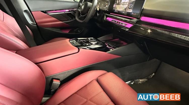 BMW i5 2024