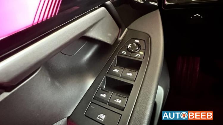 BMW i5 2024