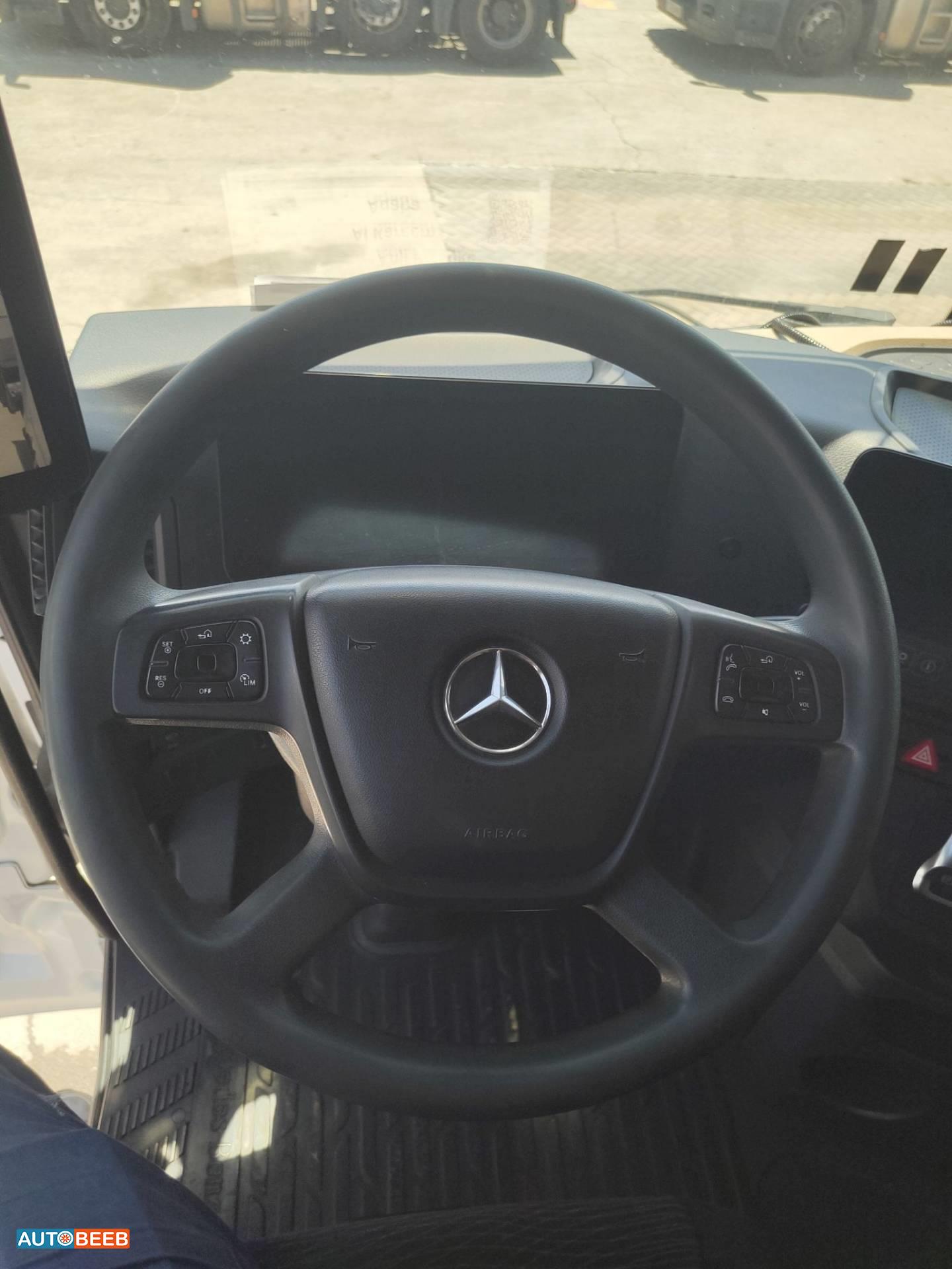 Tipper Mercedes Benz 2021