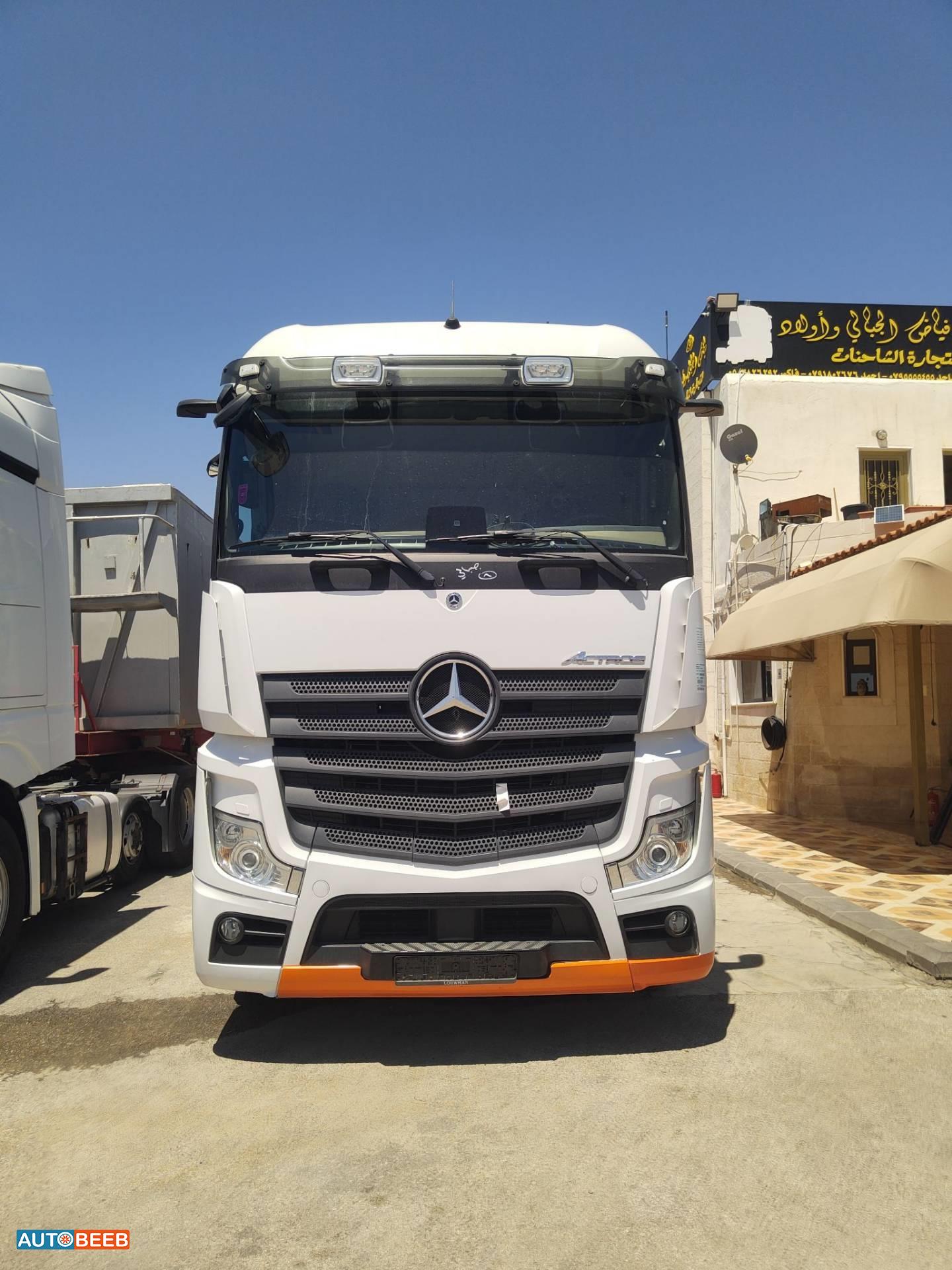 قلاب مرسيدس بنز 2021