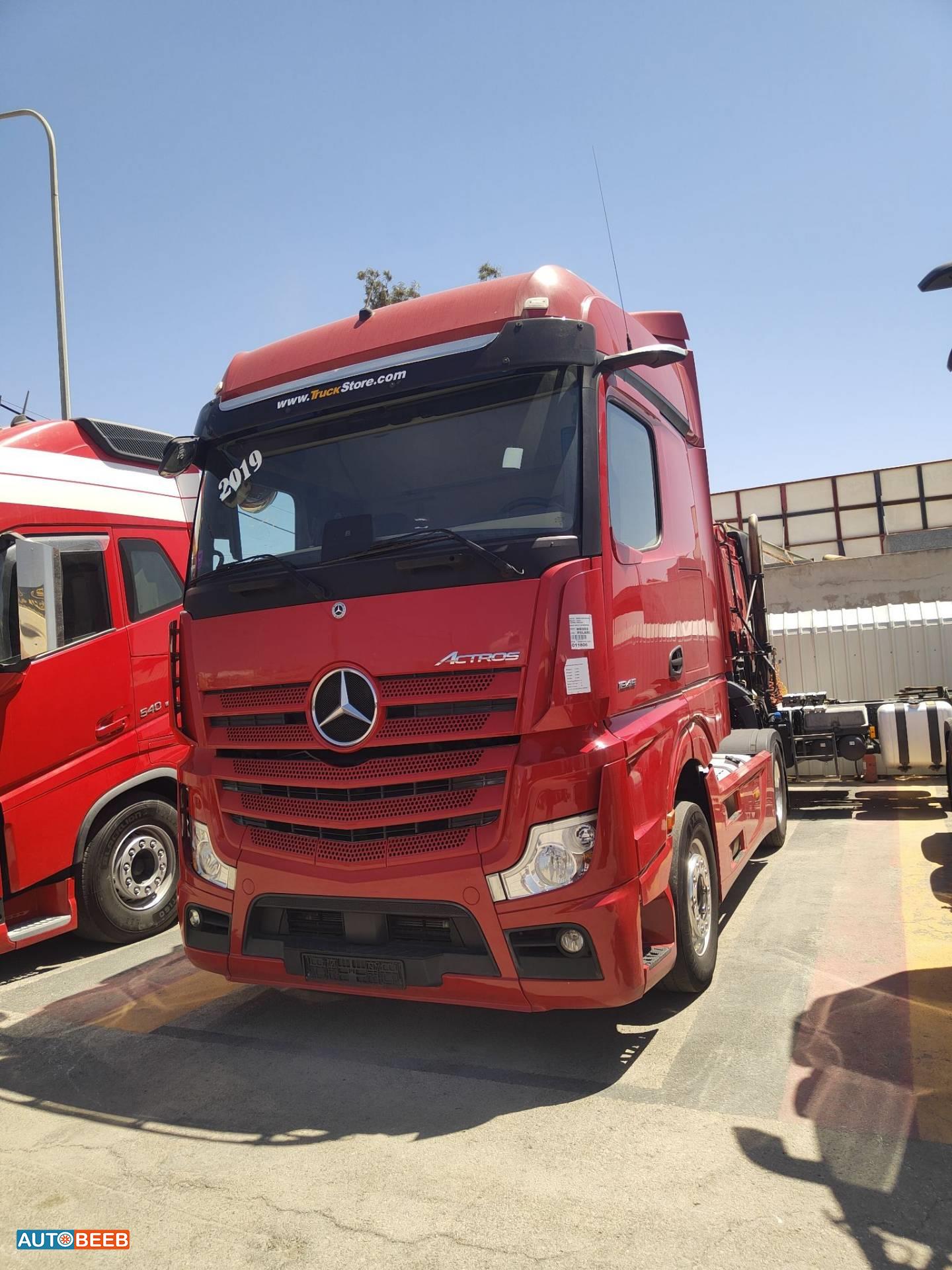 Tractor Unit Mercedes Benz 2018