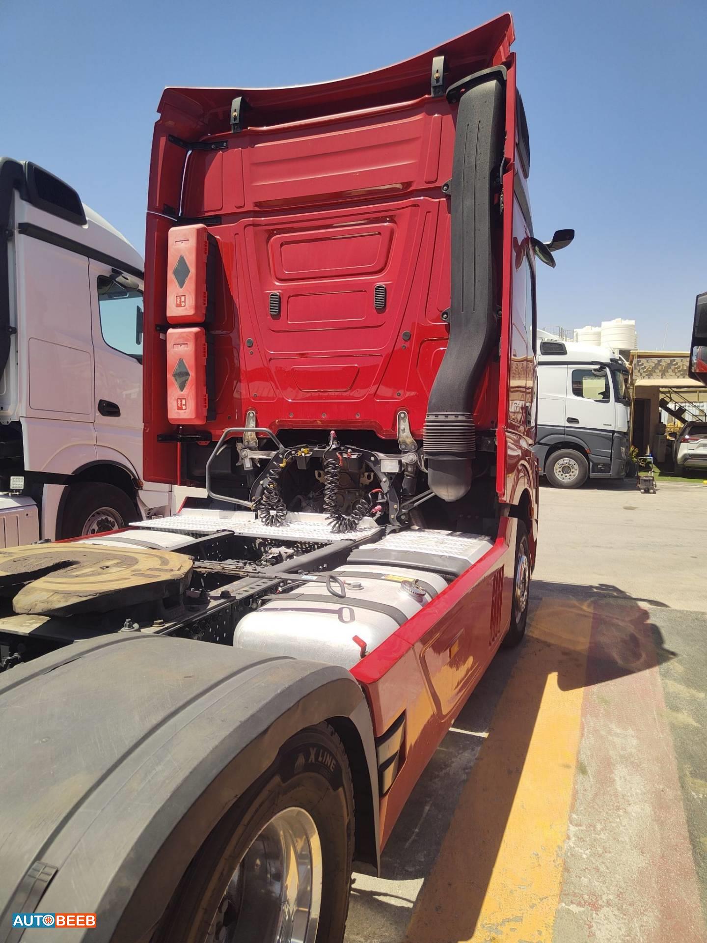 Tractor Unit Mercedes Benz 2018