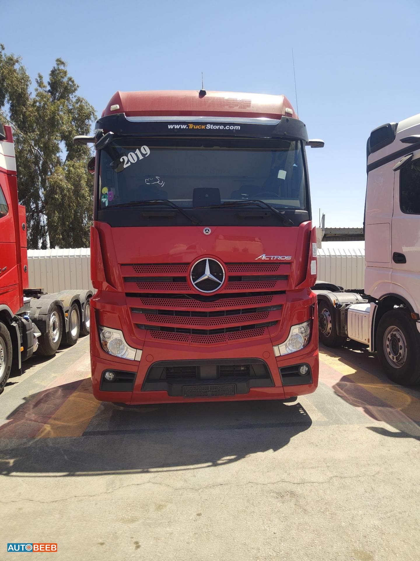 Tractor Unit Mercedes Benz 2018
