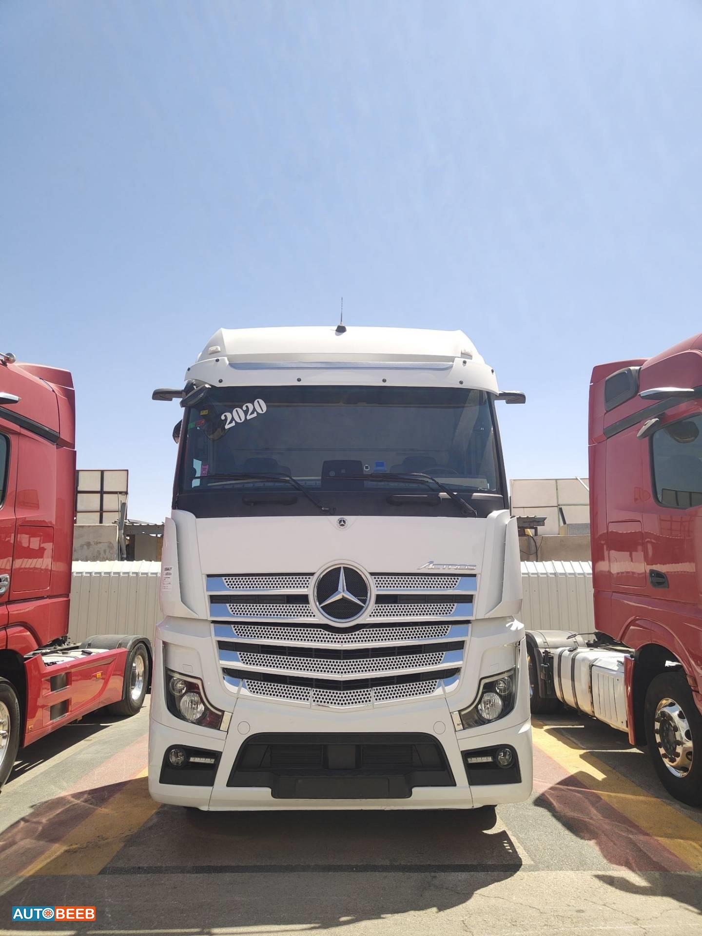 Tractor Unit Mercedes Benz 2021