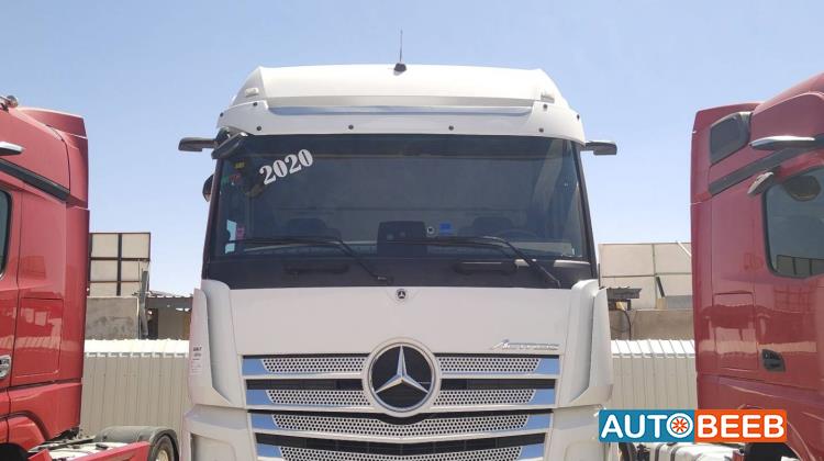 Tractor Unit Mercedes Benz 2021