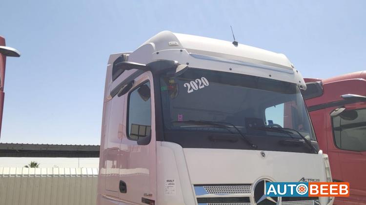 Tractor Unit Mercedes Benz 2021