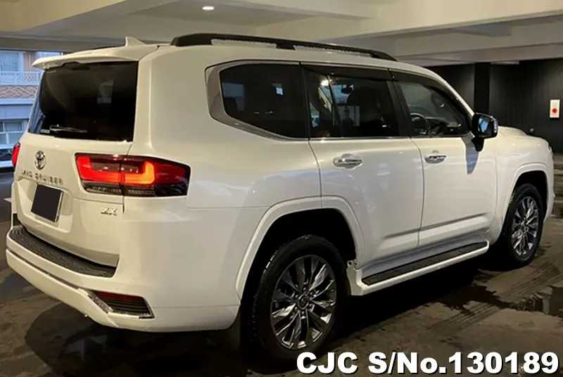 Toyota Land Cruiser 2023
