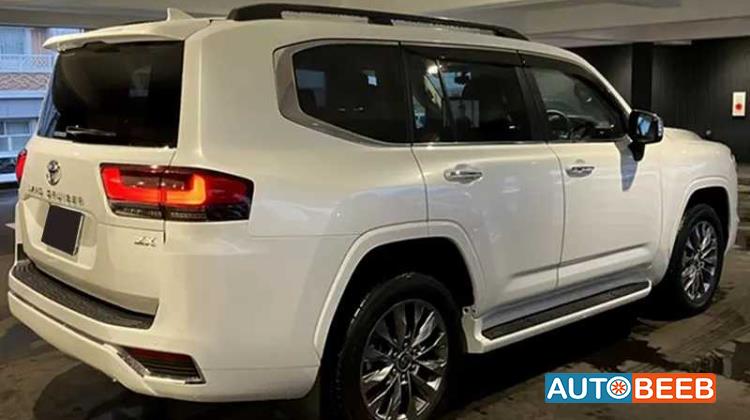Toyota Land Cruiser 2023