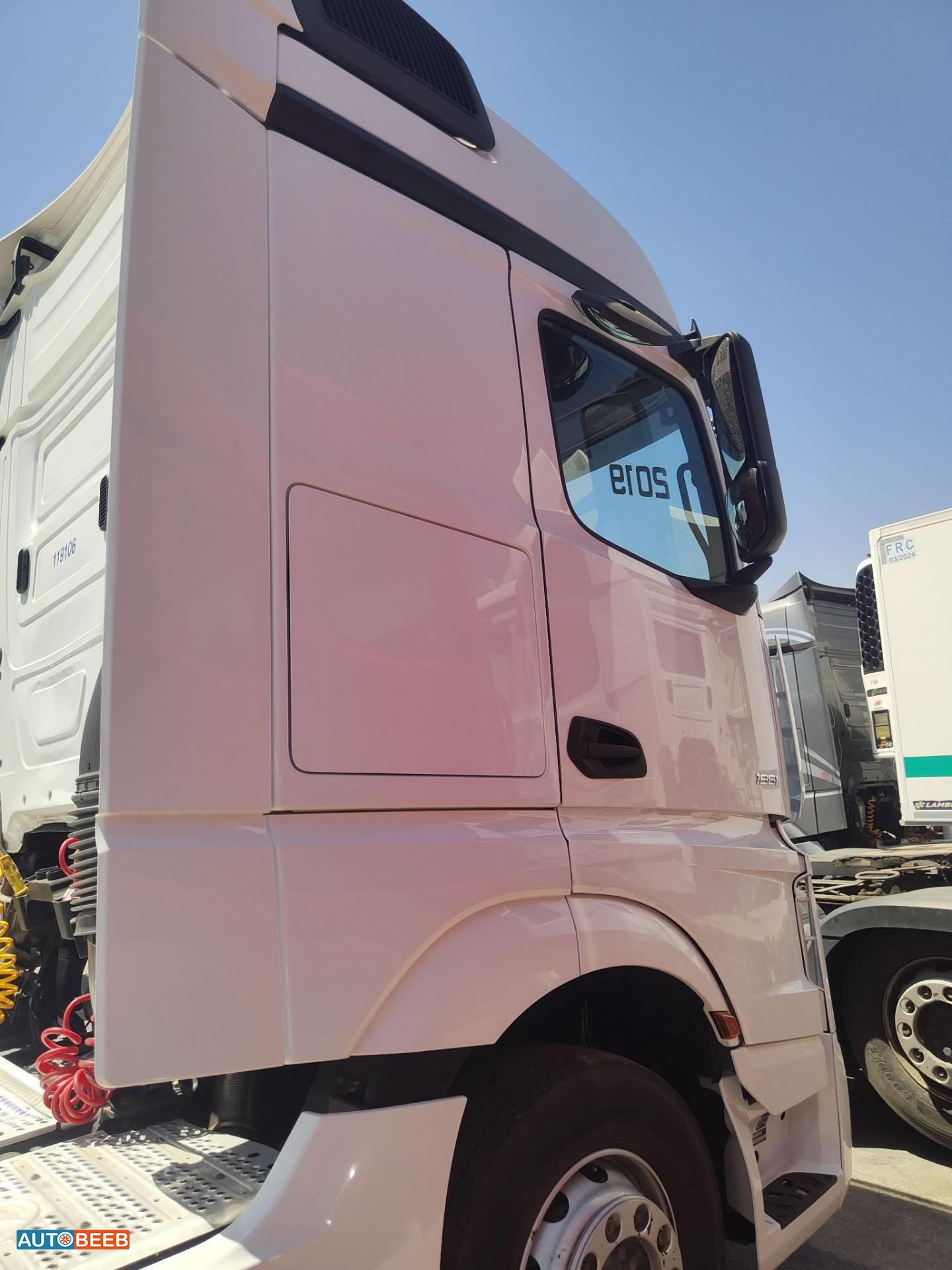 Tractor Unit Mercedes Benz 2019