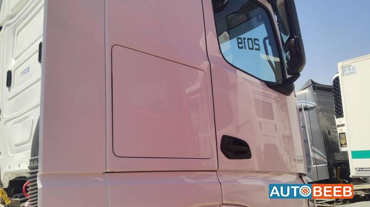 Tractor Unit Mercedes Benz 2019