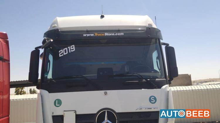 Tractor Unit Mercedes Benz 2019
