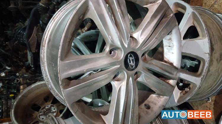  Wheel and Rims  