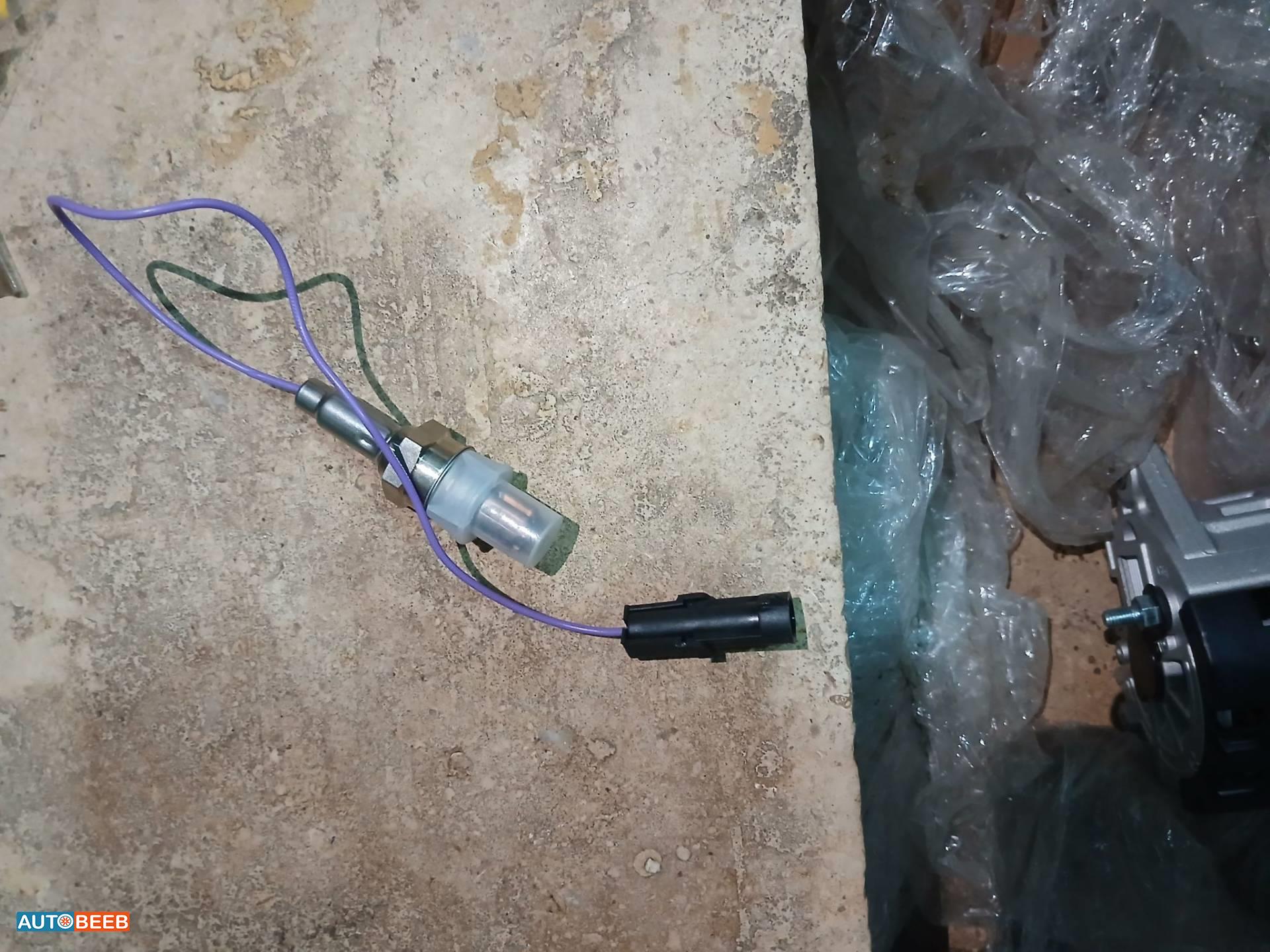 Sensors Fuel pressure sensor Daewoo Lanos