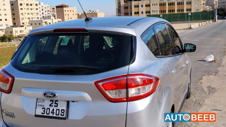 فورد C-Max 2017