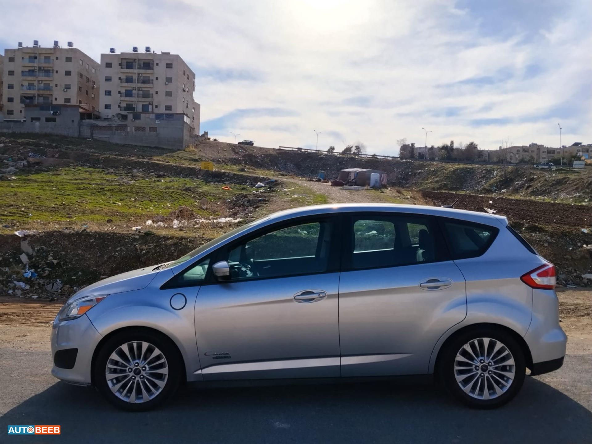 فورد C-Max 2017