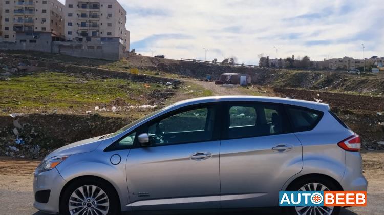 فورد C-Max 2017