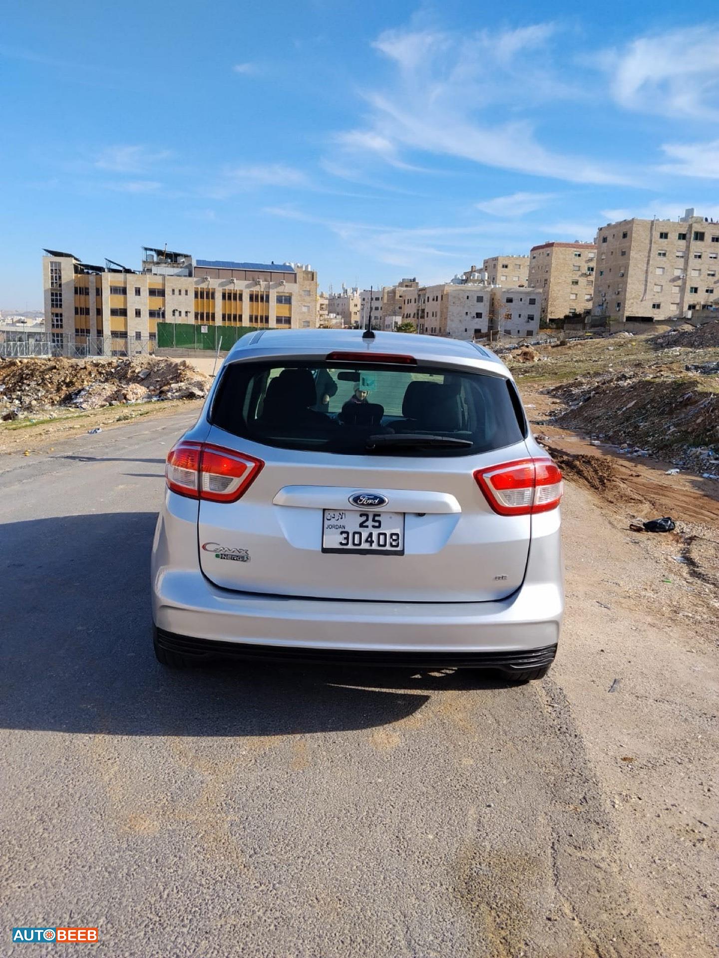فورد C-Max 2017