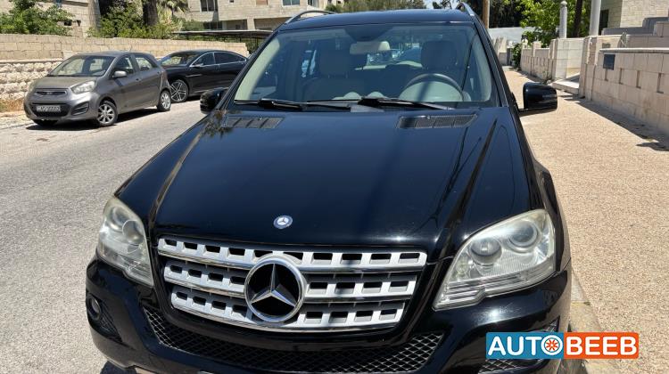 Mercedes Benz ML350 2011