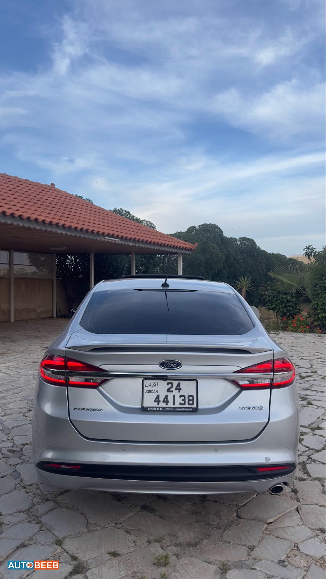 Ford Fusion 2017