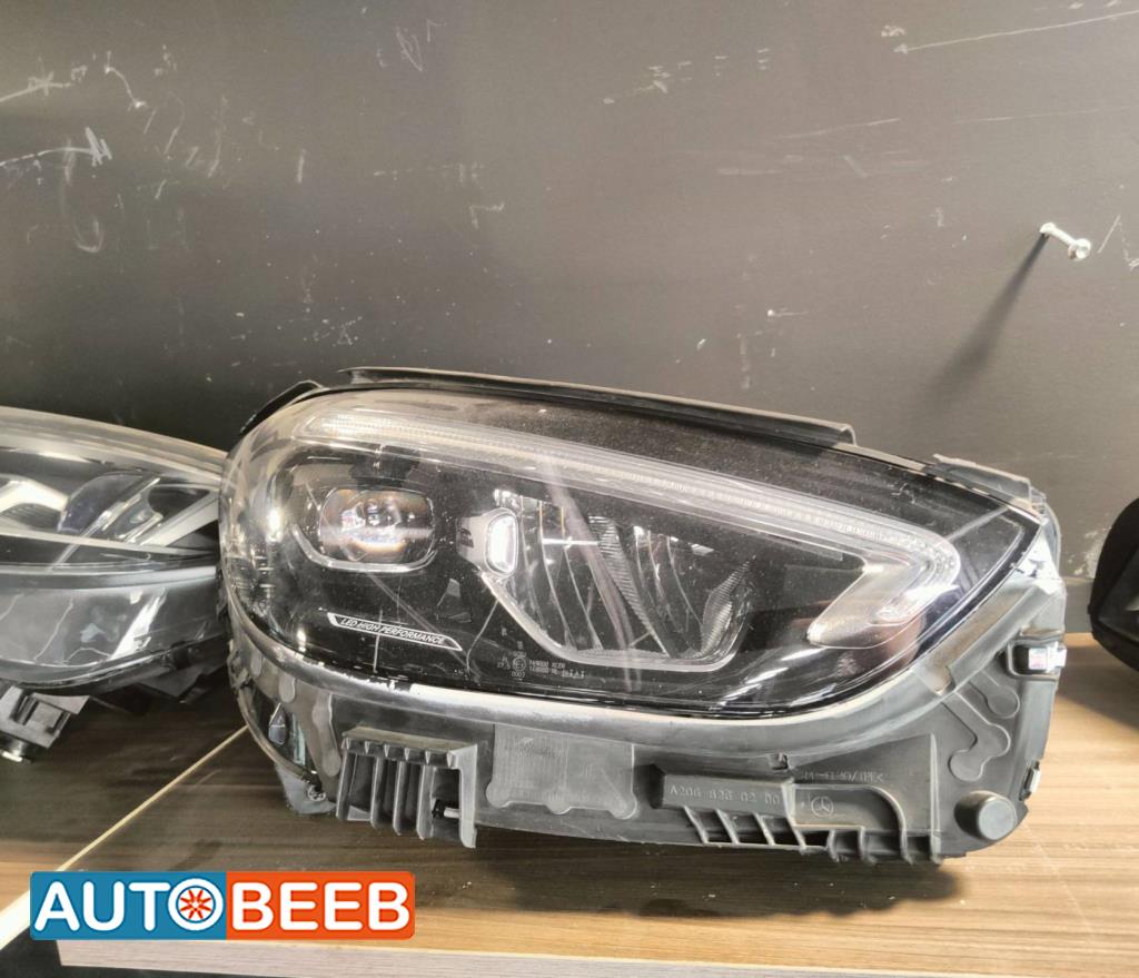 Lights Front light Mercedes Benz C200