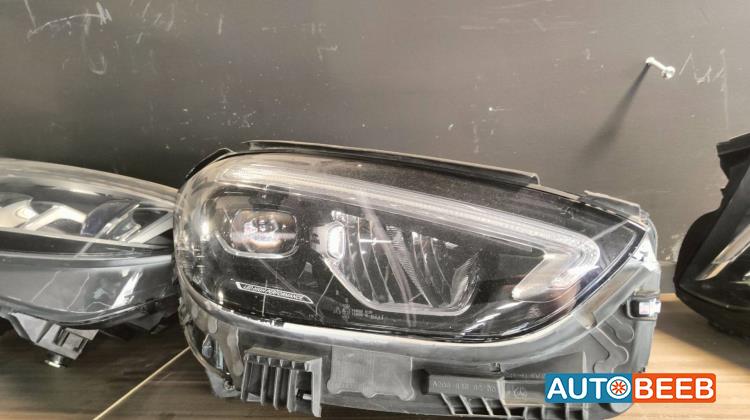Lights Front light Mercedes Benz C200